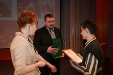 Победитель Георгий Белоцерковский. Жарковская СШ № 1.