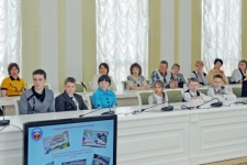 Участники церемонии_ 18 апреля 2013 года