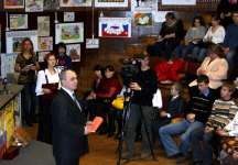 Торжественную часть открывает В.Н.Песенко