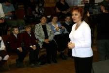 С.В.Вержбицкая - пред. комитета по соц. политике Тверской городской Думы. Слова благодарности спец. призёрам