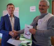 Я был первым, кто проголосовал на участке № 817.